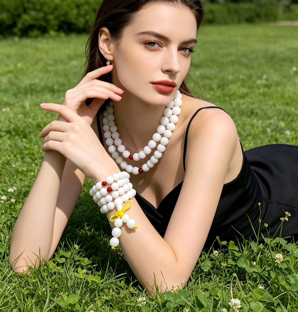 Natural White Tridacna 108 Beads Mala with Red Agate Accents - Blessings & Protection Bracele, love gift、romantic gift、sentimental gift、anniversary gift