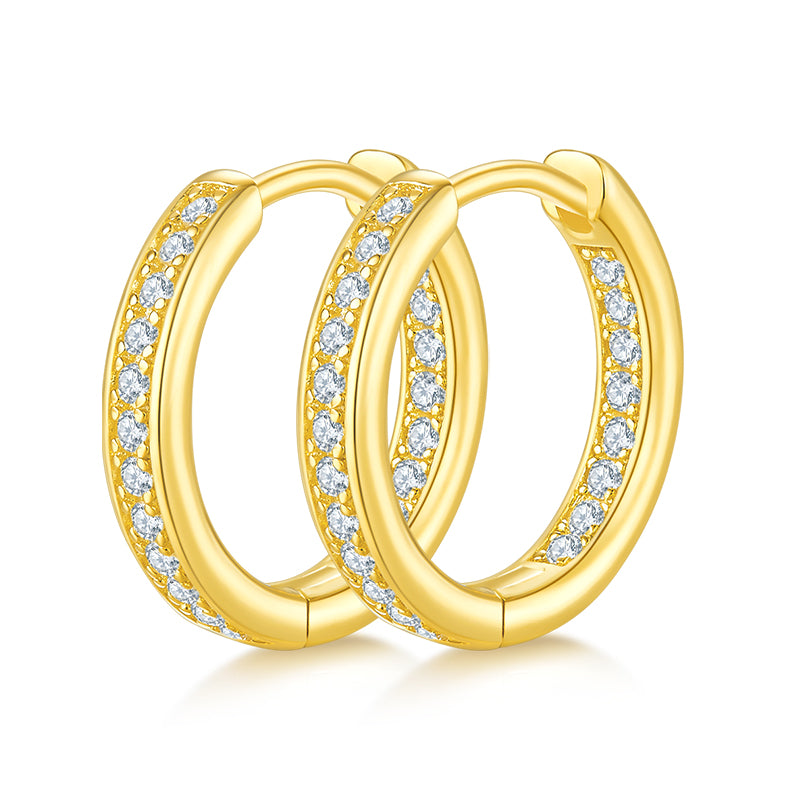 Engraved With Top-quality Moissanite, This Luxurious And Fashionable Minimalist Jewelry Features Silver Earrings And Necklaces. Made Of S925 Silver With Electroplated Platinum.